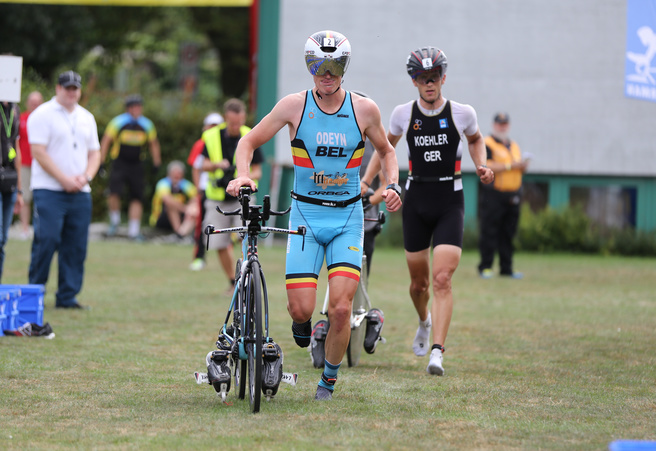 Seppe Odeyn de weg naar succes voert langs de Hel! — De puzzelstukjes